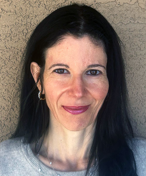 Cynthia Rose, staff of EHN Health USA, online rehab and mental health center